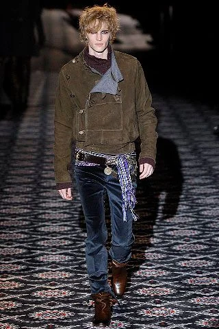 Look 18